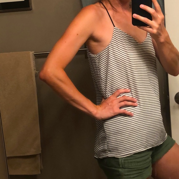 Striped Express Tank - Picture 3 of 5